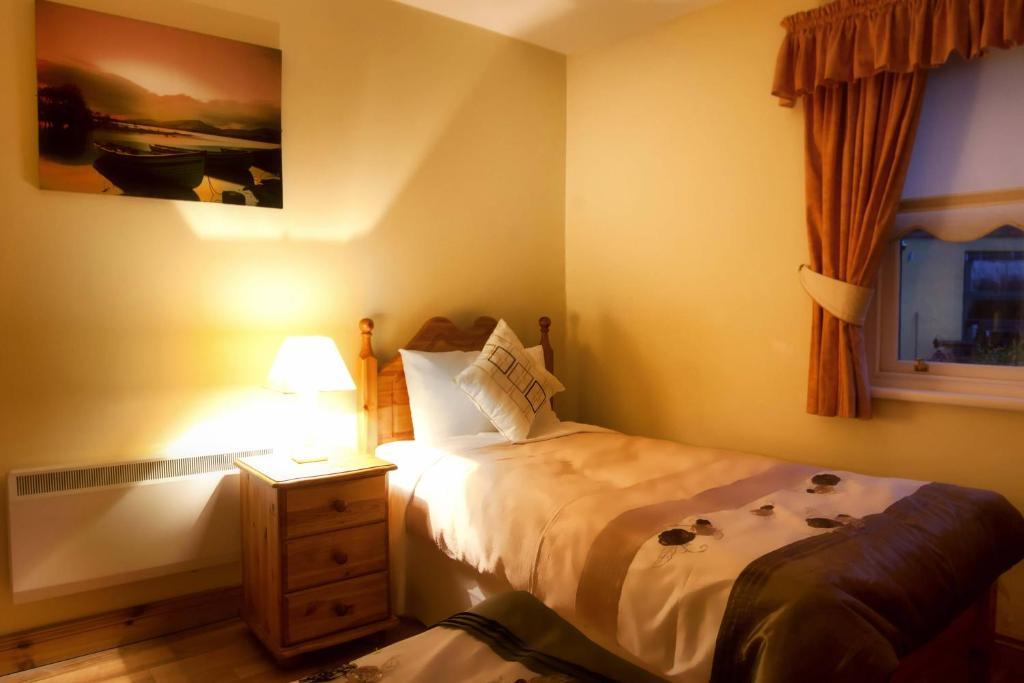 Mccarthy'S Lodge B&B Γουέστπορτ Δωμάτιο φωτογραφία
