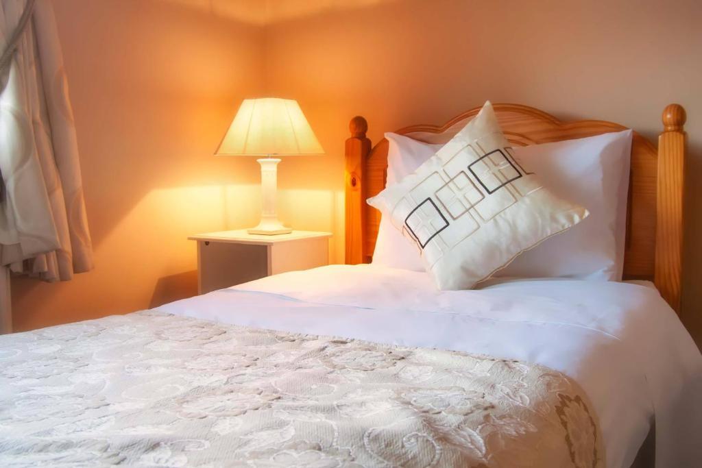 Mccarthy'S Lodge B&B Γουέστπορτ Δωμάτιο φωτογραφία